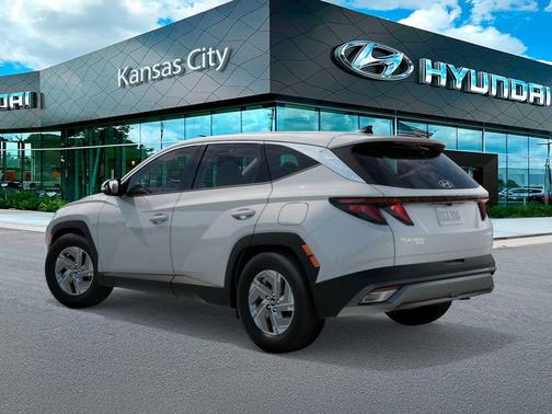 Creamy White Pearl 2026 Hyundai TUCSON Hybrid Blue SE