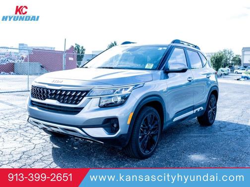 2022 Kia Seltos Nightfall Edition