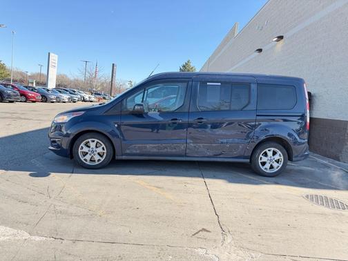 2016 Ford Transit Connect Titanium w/Rear Liftgate