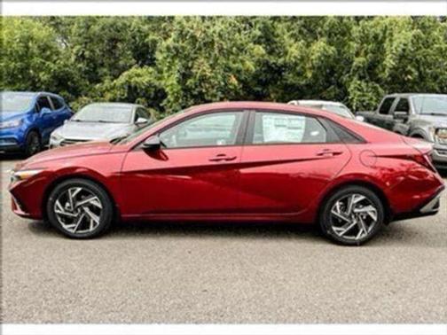 2025 Hyundai ELANTRA Sport