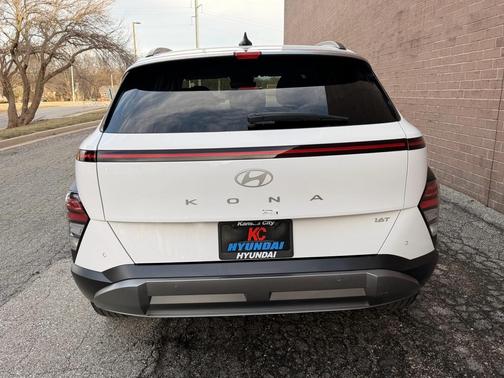 2025 Hyundai KONA Limited