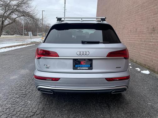 2023 Audi Q5 45 S line Premium Plus