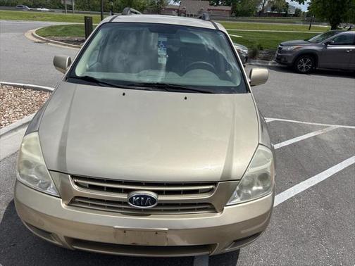 2008 Kia Sedona LX
