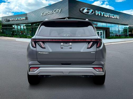 Ecotronic Gray Matte 2026 Hyundai TUCSON Limited