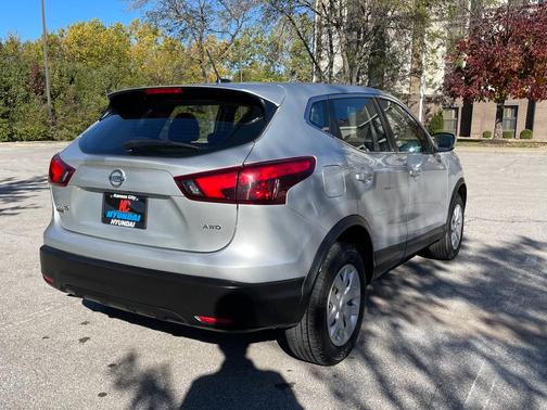 2019 Nissan Rogue Sport S