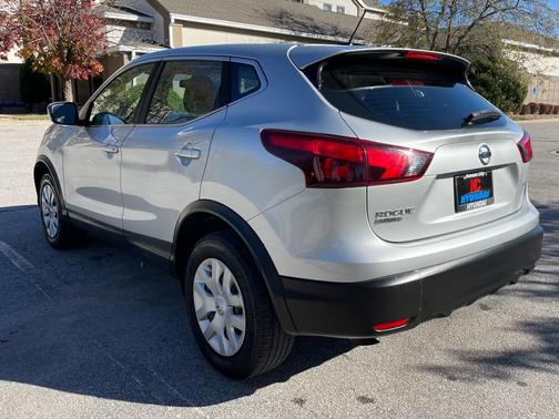 2019 Nissan Rogue Sport S