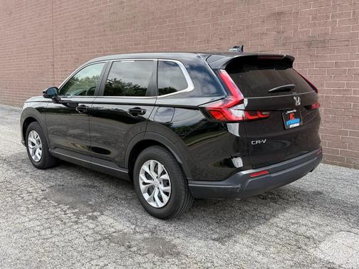 Crystal Black Pearl 2025 Honda CR-V LX AWD