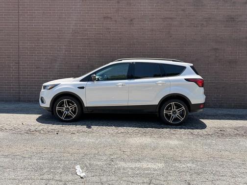 WHITE PLATINUM MET TRI-COAT 2019 Ford Escape SEL