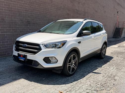 WHITE PLATINUM MET TRI-COAT 2019 Ford Escape SEL
