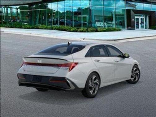 2025 Hyundai ELANTRA HEV SEL Sport