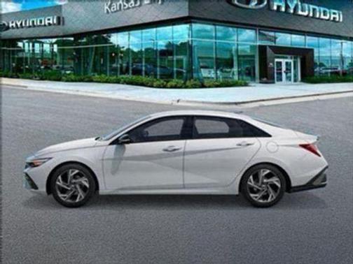 2025 Hyundai ELANTRA HEV SEL Sport