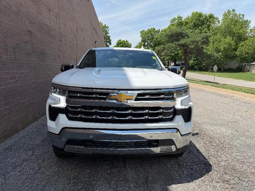 Summit White 2023 Chevrolet Silverado 1500 LTZ