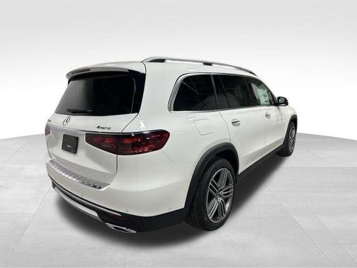 2026 Mercedes-Benz GLS 450 4MATIC