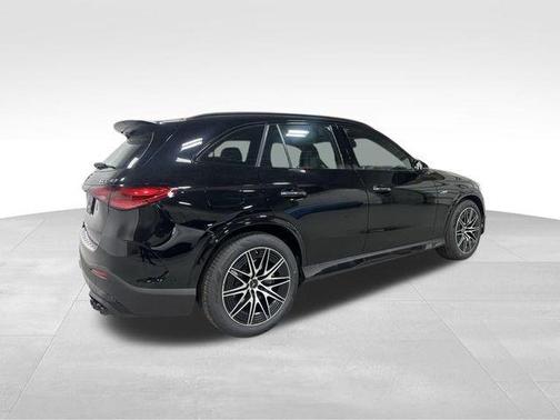 2040 2026 Mercedes-Benz AMG GLC 43 Base