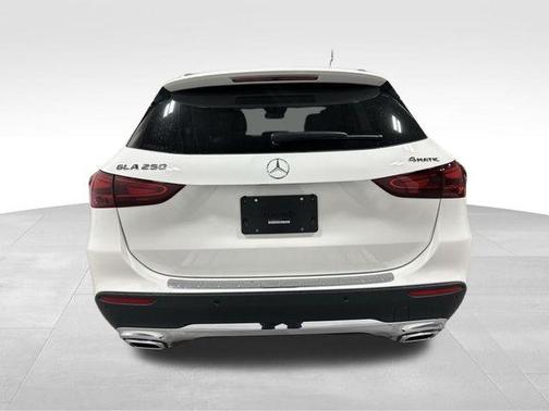 2026 Mercedes-Benz GLA 250 Base 4MATIC