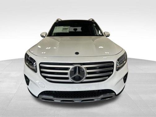 Polar White 2026 Mercedes-Benz GLB 250 Base 4MATIC