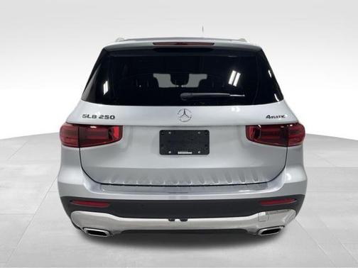 2026 Mercedes-Benz GLB 250 Base 4MATIC