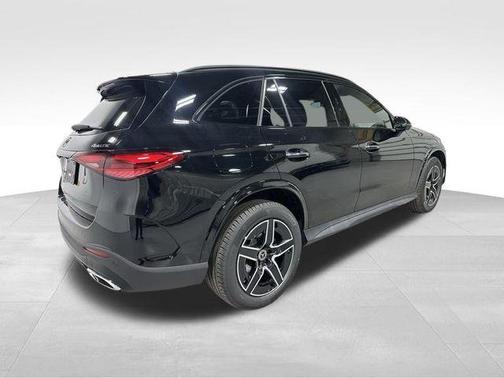 2026 Mercedes-Benz GLC 300 Base 4MATIC