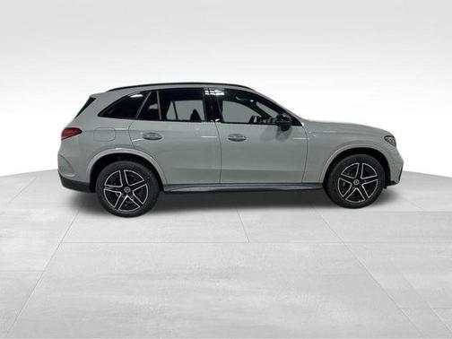 2026 Mercedes-Benz GLC 300 Base 4MATIC