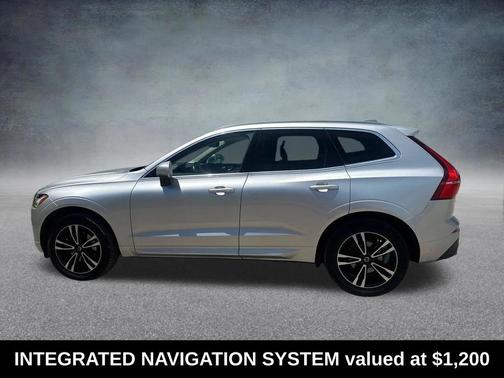 Bright Silver Metallic 2020 Volvo XC60 T5 Momentum