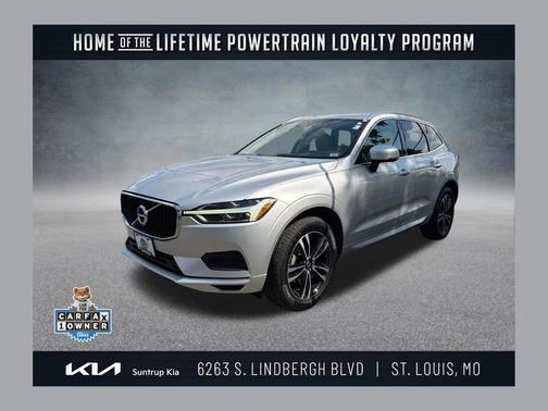 Bright Silver Metallic 2020 Volvo XC60 T5 Momentum