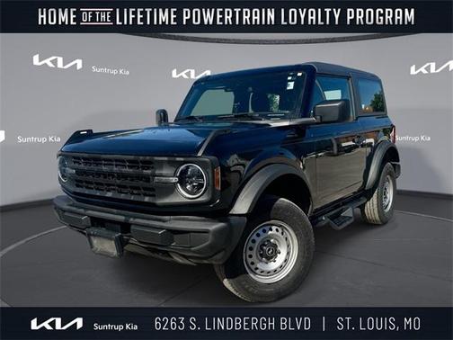 2023 Ford Bronco Base