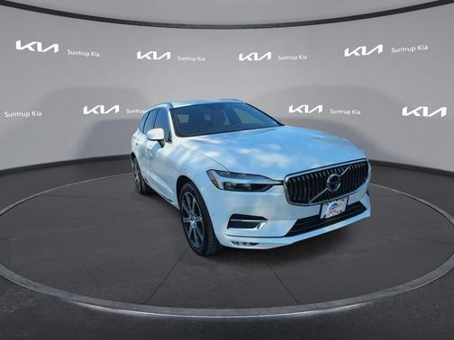 2021 Volvo XC60 T6 Inscription