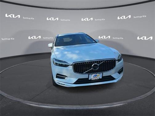 2021 Volvo XC60 T6 Inscription