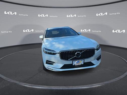 2021 Volvo XC60 T6 Inscription