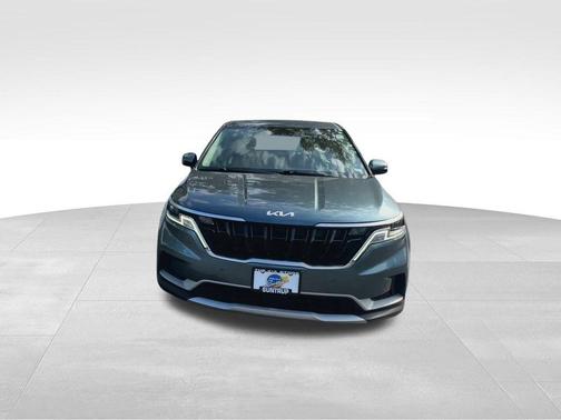 2023 Kia Carnival EX