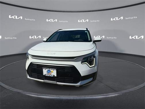 2023 Kia Niro EX