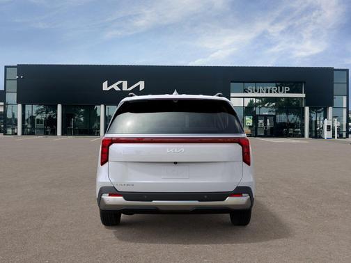 Snow White Pearl 2027 Kia Carnival SX