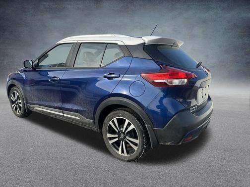2019 Nissan Kicks SR