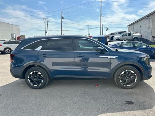 2024 Kia Sorento S