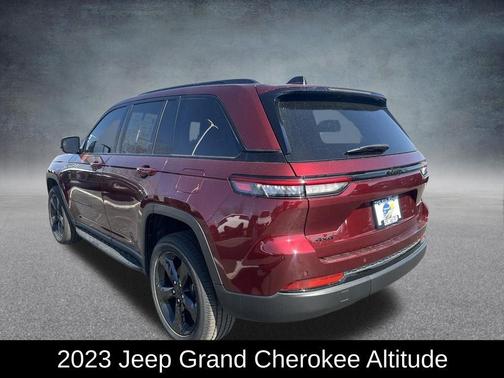2023 Jeep Grand Cherokee Altitude