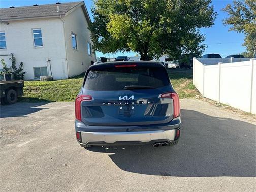 2025 Kia Telluride S