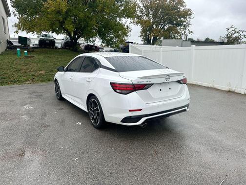 2024 Nissan Sentra SR