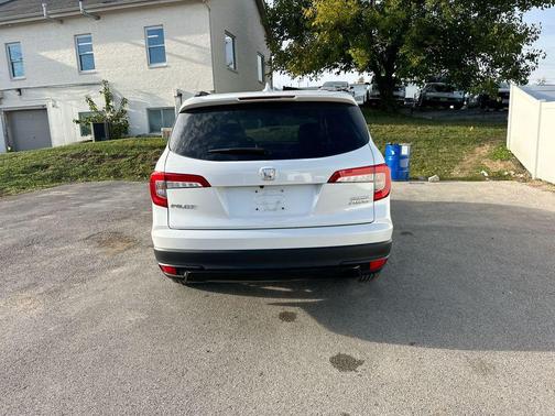 2022 Honda Pilot AWD Special Edition