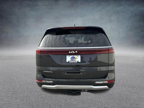 2024 Kia Carnival EX