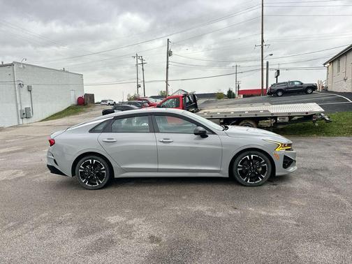2023 Kia K5 GT-Line