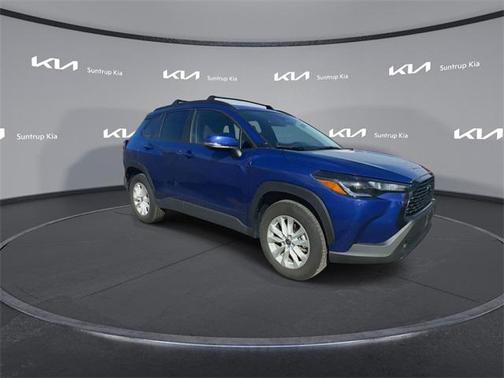 2023 Toyota Corolla Cross LE