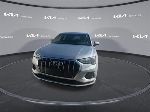 2020 Audi Q3 45 Premium