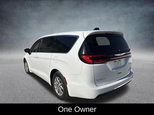 2025 Chrysler Pacifica L