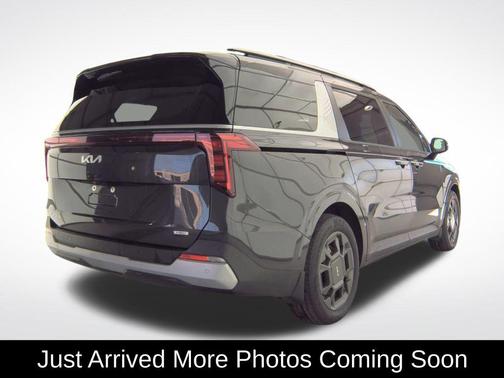 2025 Kia Carnival Hybrid EX
