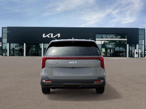 2026 Kia Carnival SX