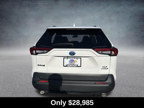 2024 Toyota RAV4 Hybrid XLE