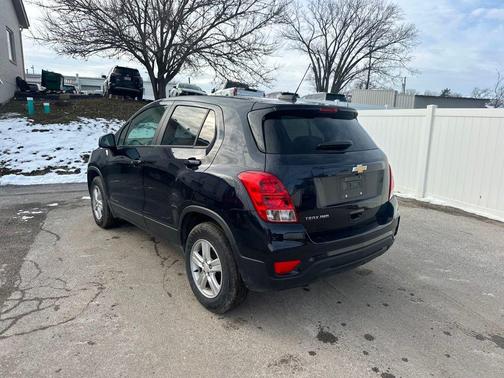 2022 Chevrolet Trax LS
