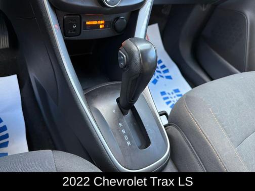 2022 Chevrolet Trax LS
