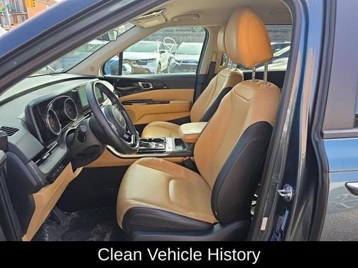 Astra Blue 2024 Kia Carnival EX