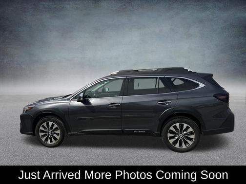 Magnetite Gray Metallic 2024 Subaru Outback Touring XT